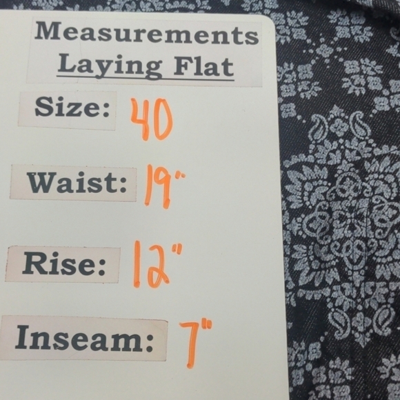 Boohoo Man Gray and Black Bandana Print Slim Fit Denim Shorts - Picture 7 of 7